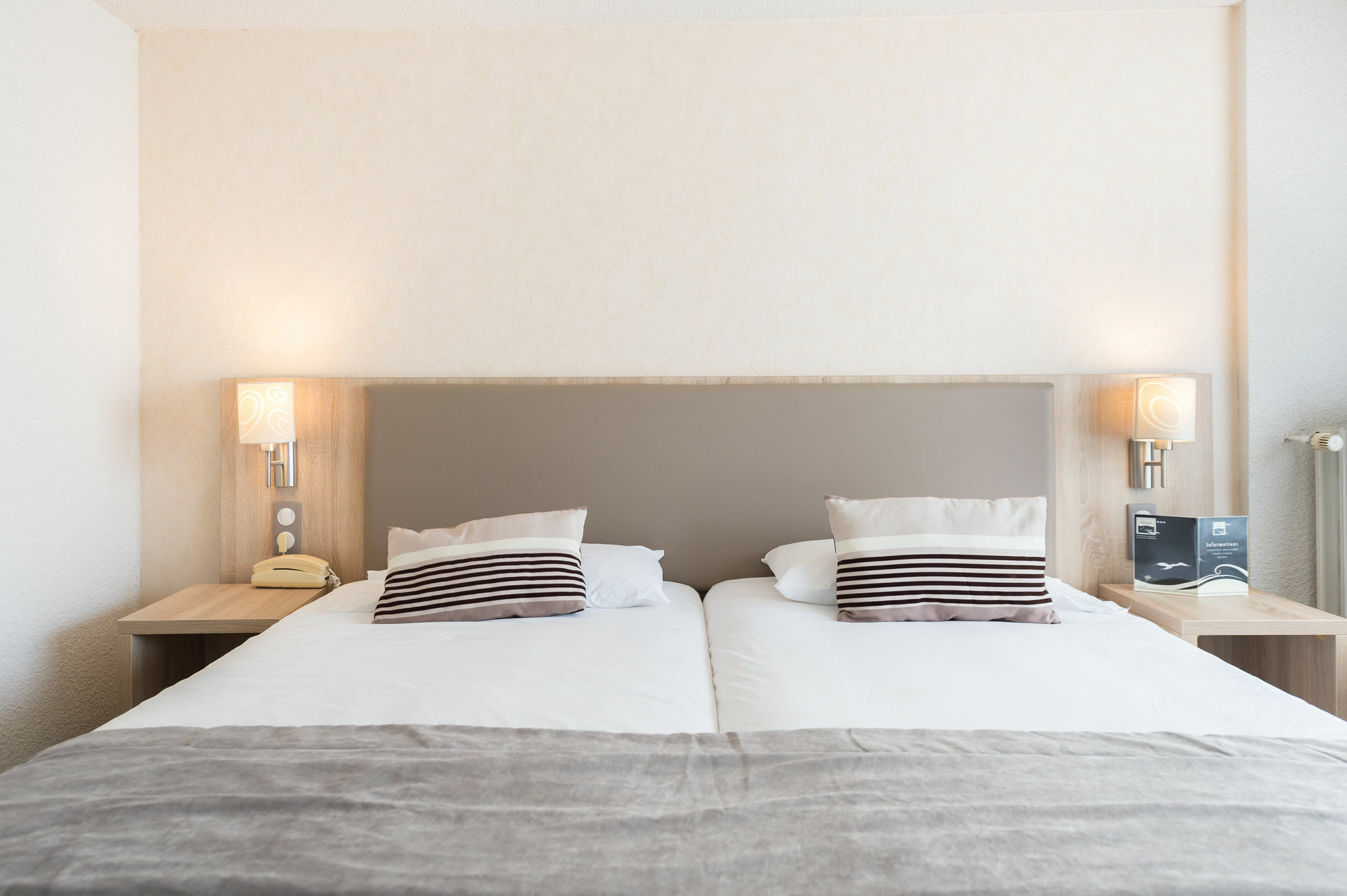 Brit Hotel De L'Ocean Concarneau Eksteriør billede