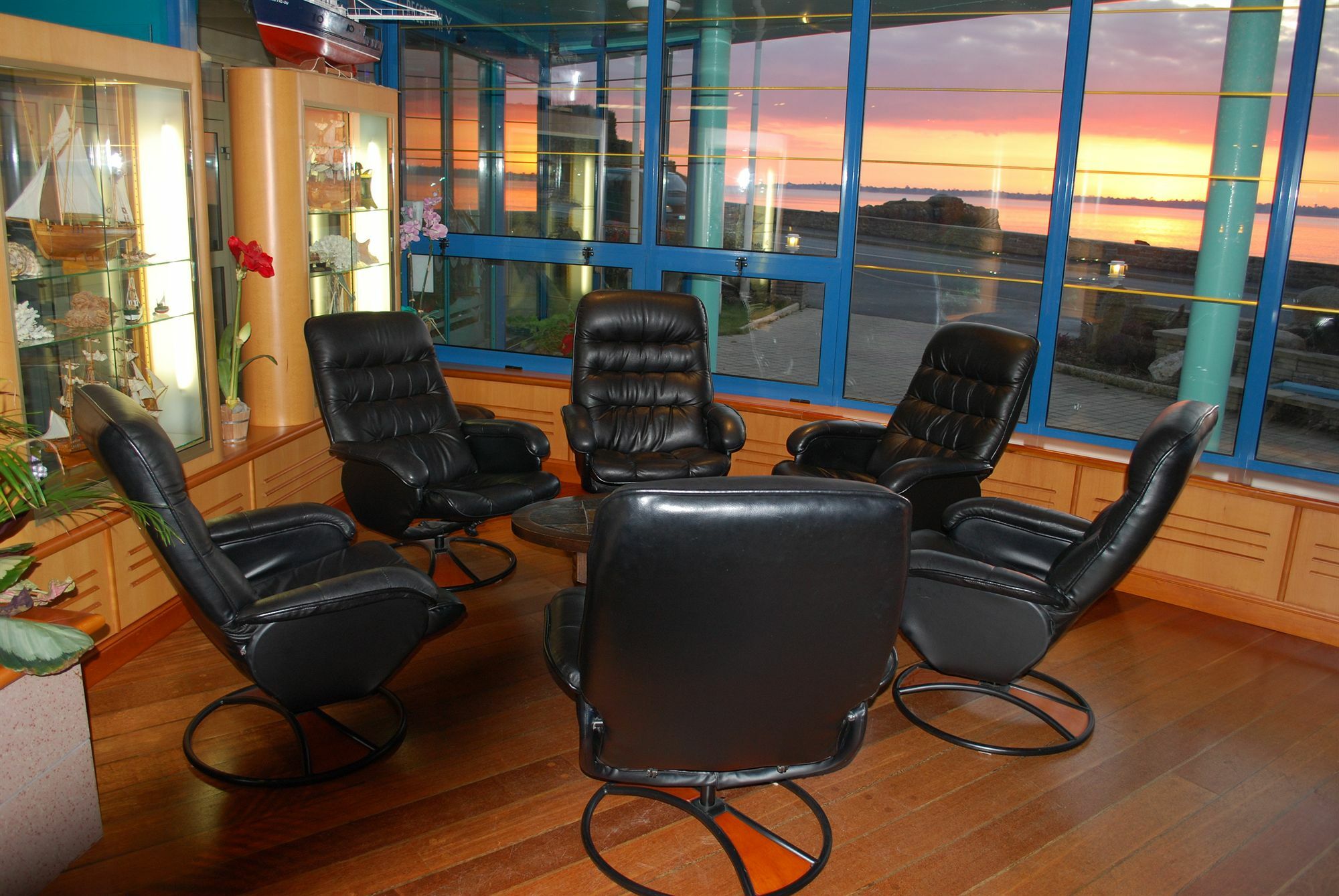 Brit Hotel De L'Ocean Concarneau Eksteriør billede